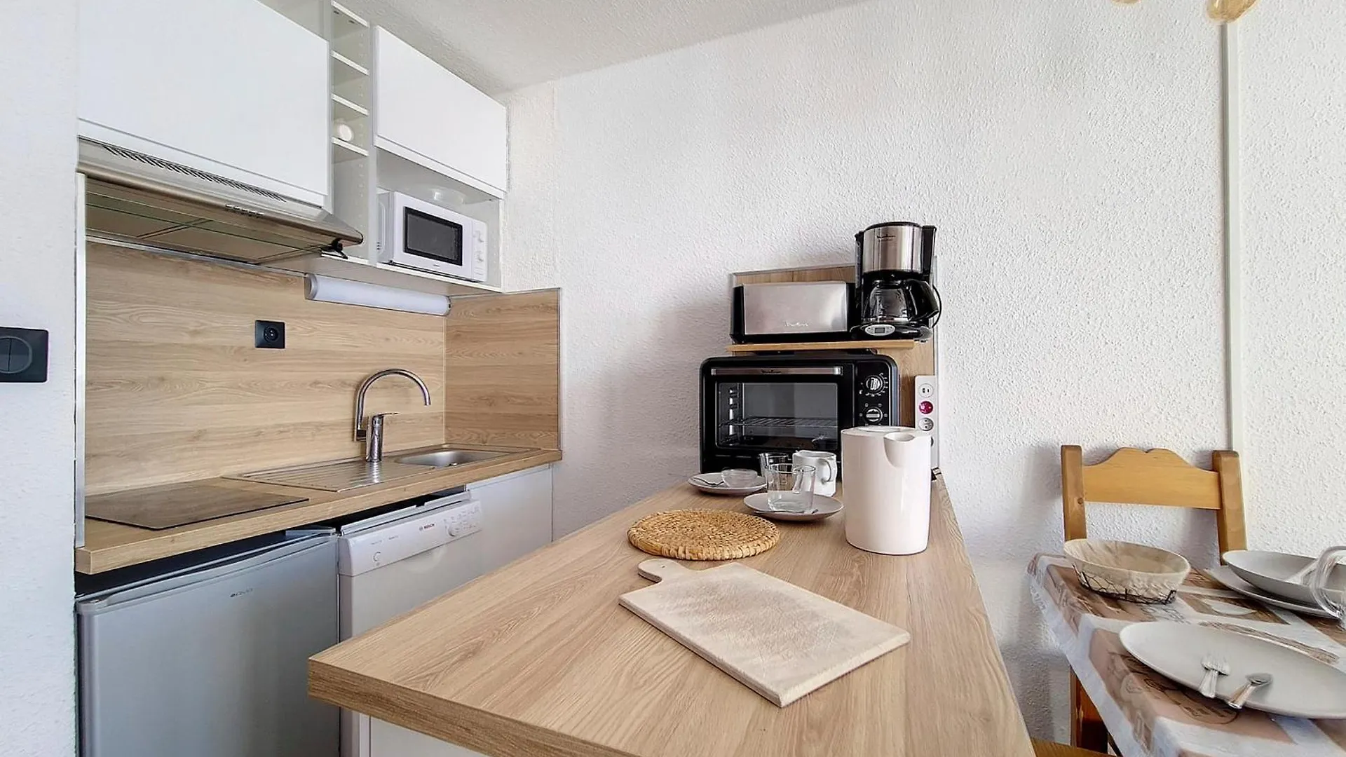 Studio Lumineux 4 Pers, Acces Pistes, Balcon So, Pres Commerces Et Remontees, Non Fumeur, Animaux Refuses - Fr-1-344-990 Saint-Martin-de-Belleville 0*,  France